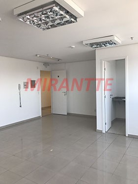 Comercial de 36m² em Santana