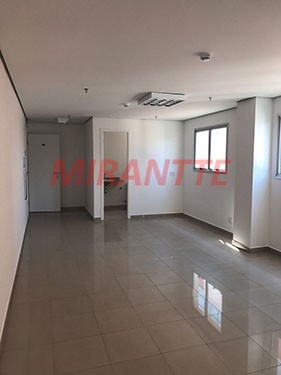 Comercial de 38m² em Santana