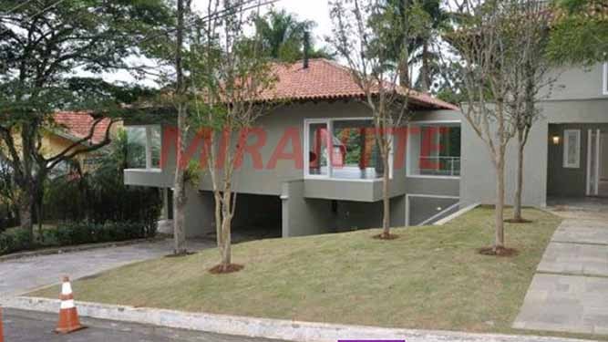 Sobrado com 5 quartos em Alphaville