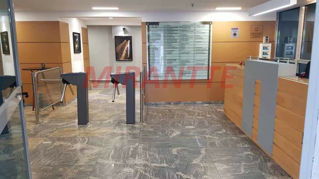 Comercial de 42m² em Santana