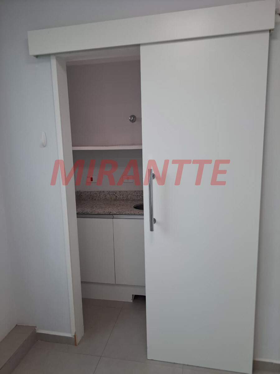 Comercial de 42m² em Santana