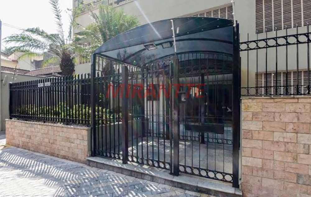 Apartamento de 57m² com 2 quartos em Santa Teresinha