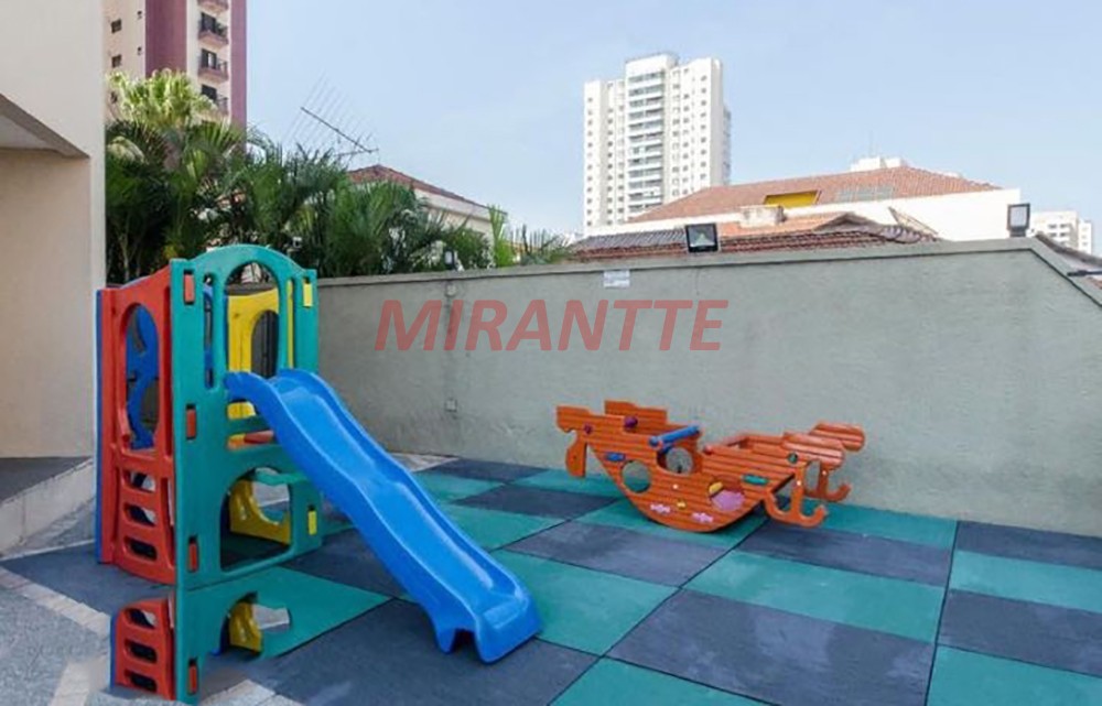 Apartamento de 57m² com 2 quartos em Santa Teresinha