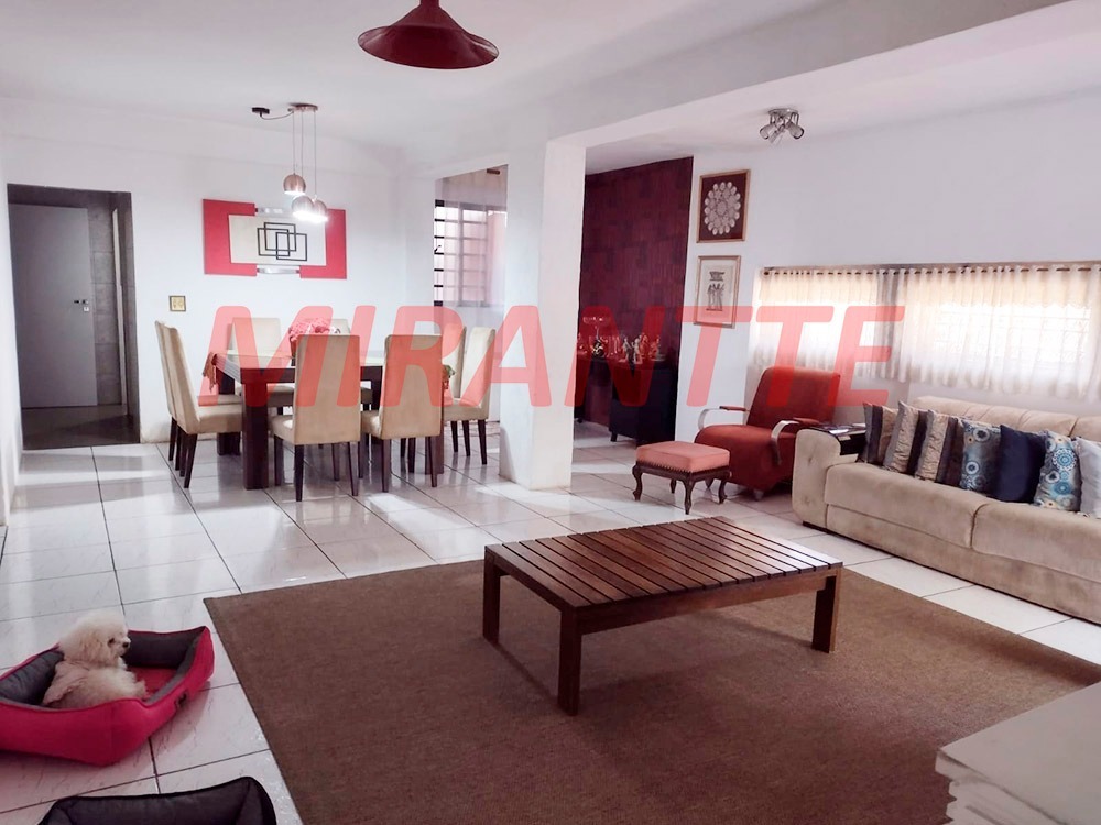 Sobrado de 320m² com 2 quartos em Barra Funda