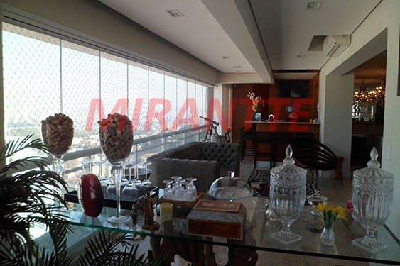 Cobertura de 330m² com 4 quartos em Santana