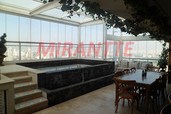 Cobertura de 330m² com 4 quartos em Santana