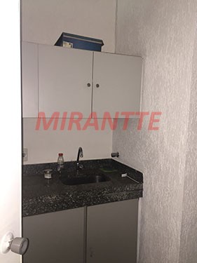 Sobrado com 2 quartos em Santana