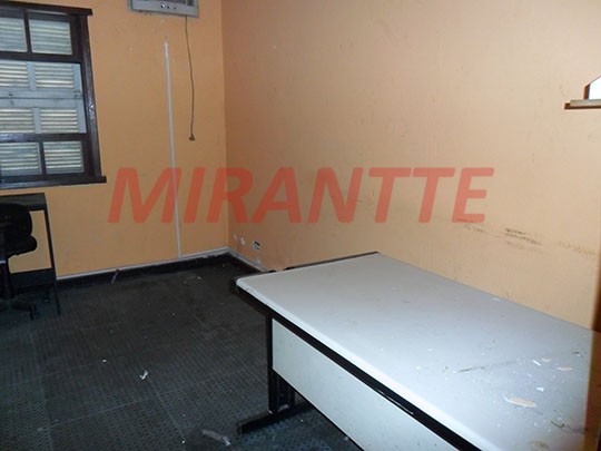 Comercial de 170m² em Santana
