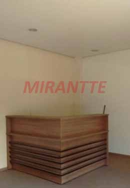 Comercial de 360m² em Vila Ipojuca
