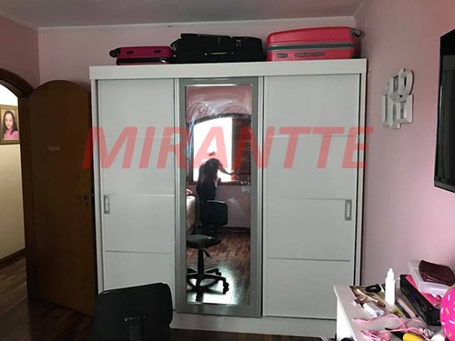 Sobrado de 281m² com 4 quartos em Tremembe