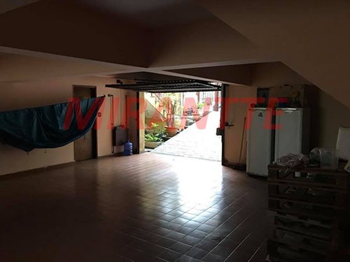 Sobrado de 281m² com 4 quartos em Tremembe