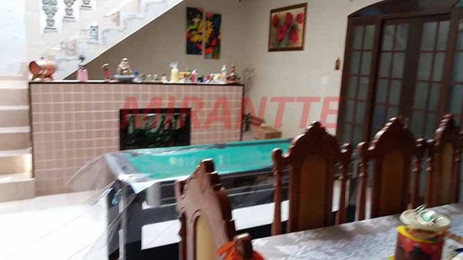 Sobrado de 612m² com 4 quartos em Centro – Mairiporã