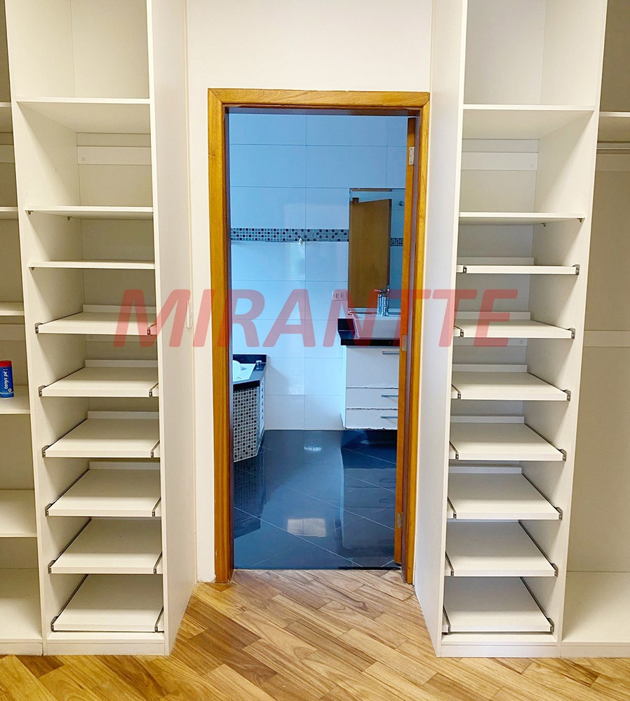 Sobrado de 529m² com 4 quartos em Tucuruvi