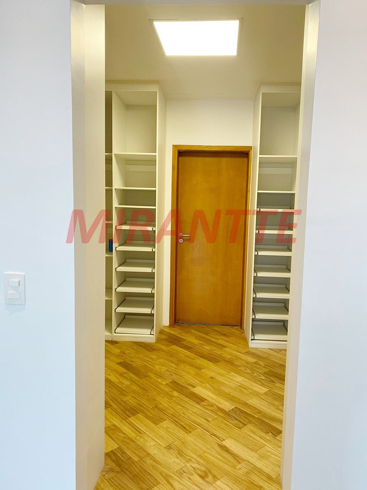 Sobrado de 529m² com 4 quartos em Tucuruvi