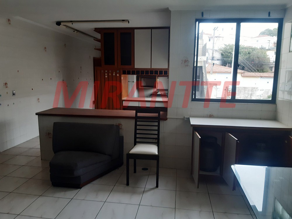 Sobrado de 200m² com 3 quartos em Limão