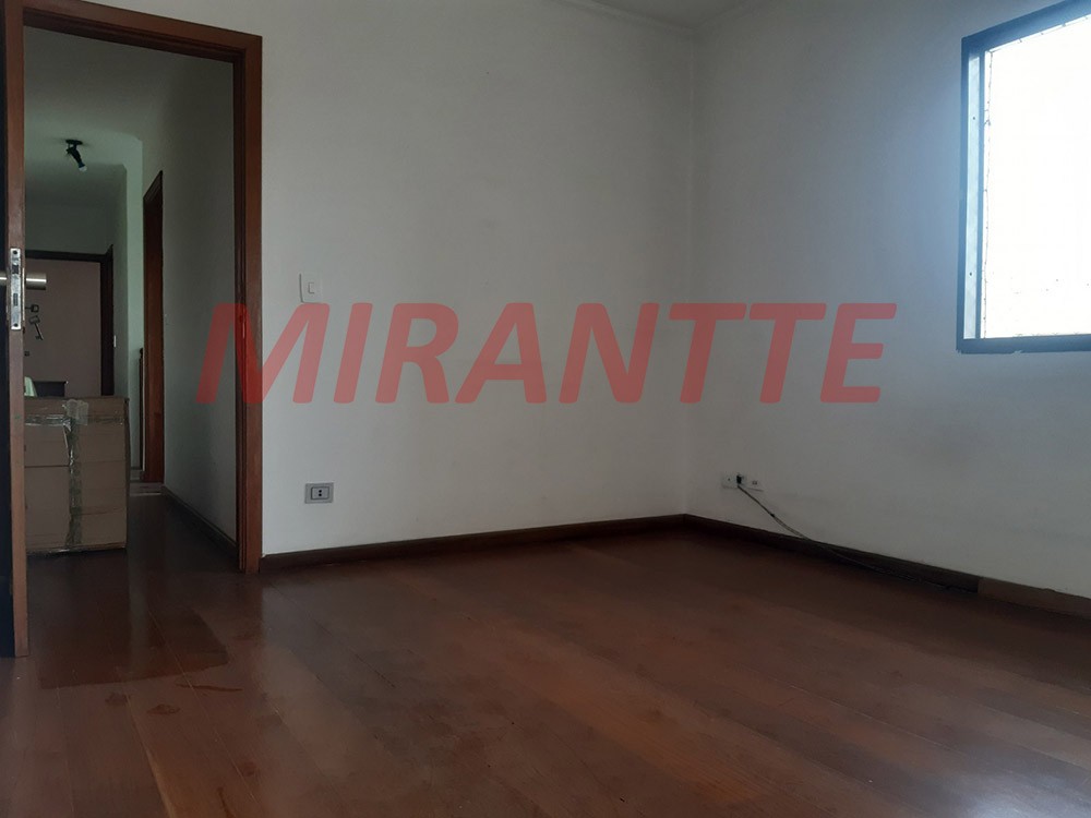 Sobrado de 200m² com 3 quartos em Limão