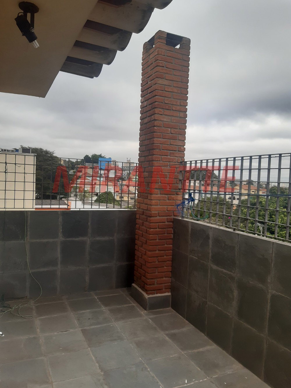 Sobrado de 200m² com 3 quartos em Limão