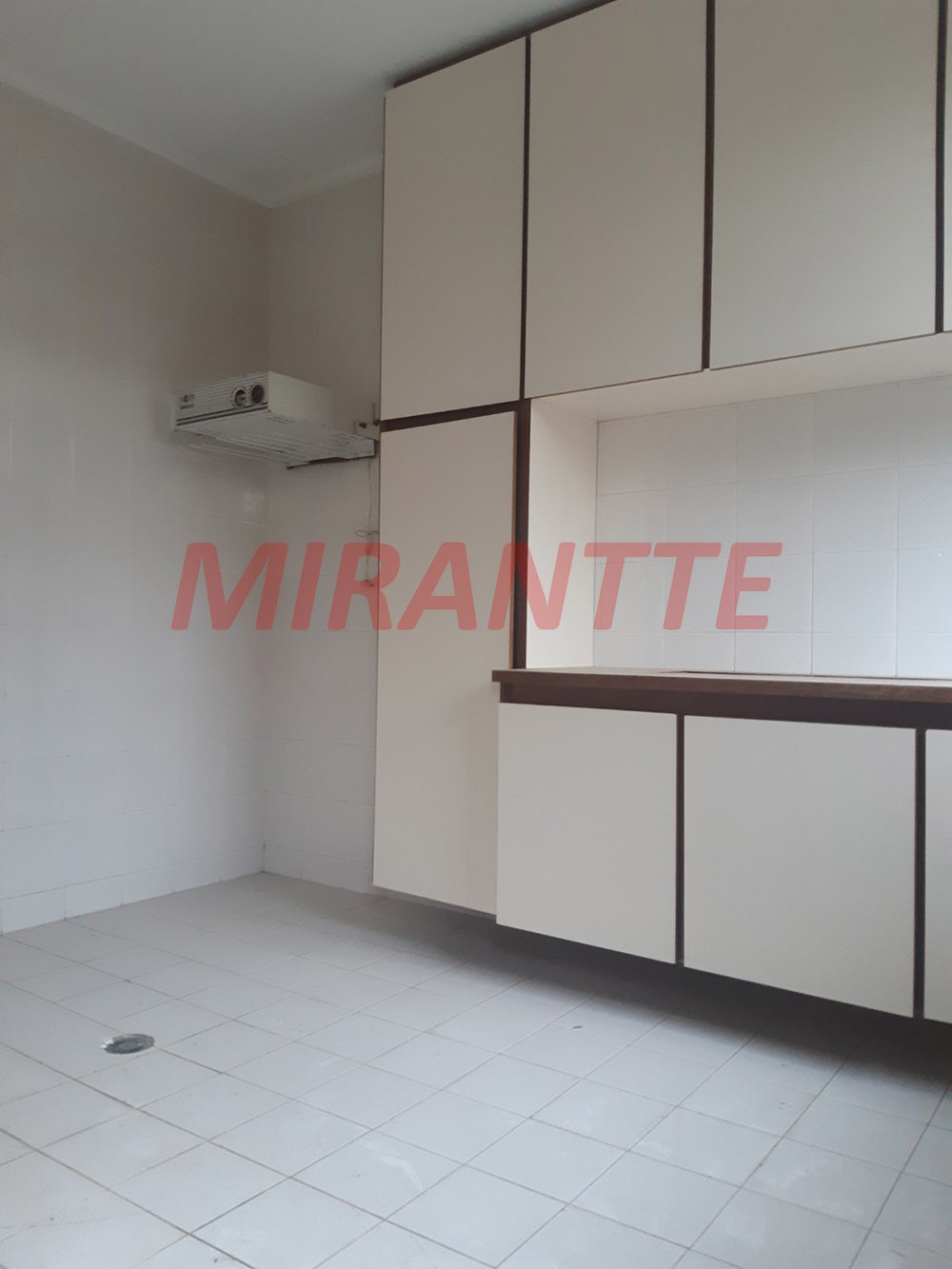 Sobrado de 200m² com 3 quartos em Limão