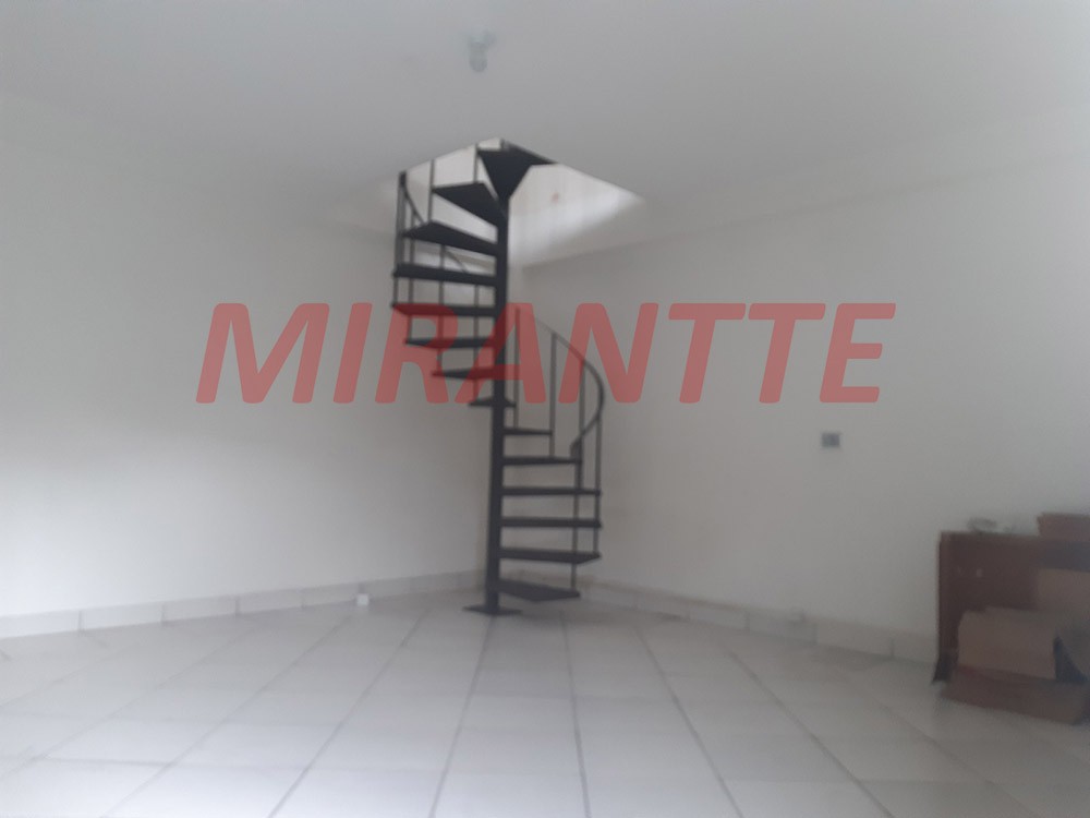 Sobrado de 200m² com 3 quartos em Limão