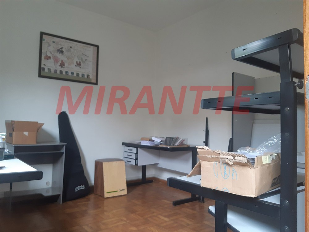 Sobrado de 200m² com 3 quartos em Limão