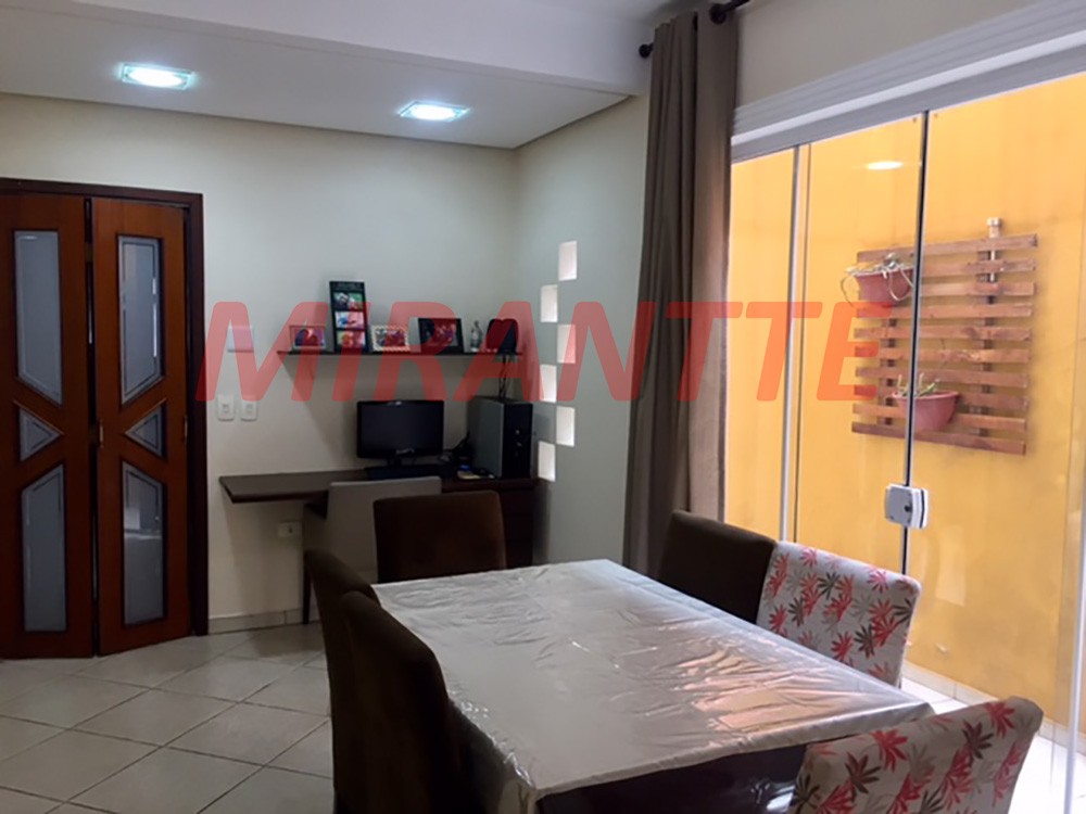 Sobrado de 96m² com 2 quartos em Casa Verde