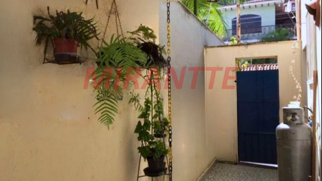 Sobrado de 286m² com 4 quartos em Jardim São Bento