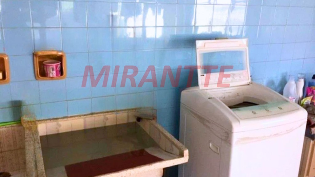Sobrado de 286m² com 4 quartos em Jardim São Bento