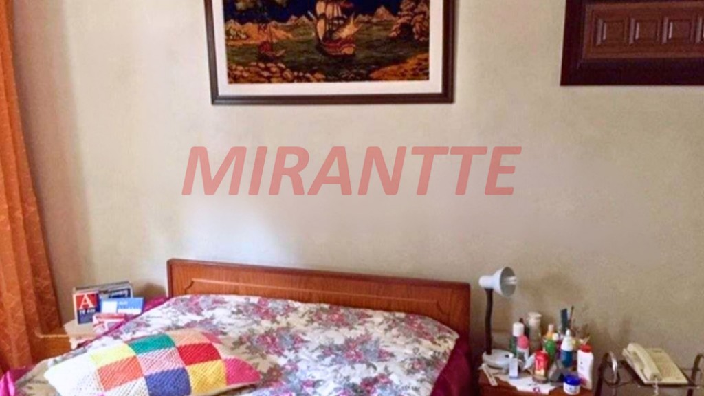 Sobrado de 286m² com 4 quartos em Jardim São Bento
