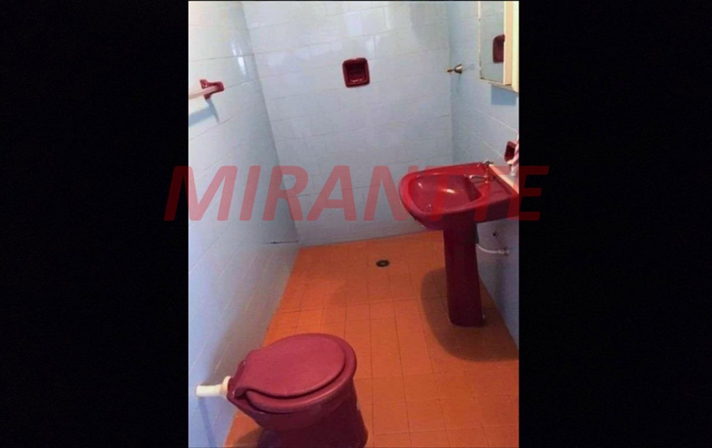 Sobrado de 286m² com 4 quartos em Jardim São Bento