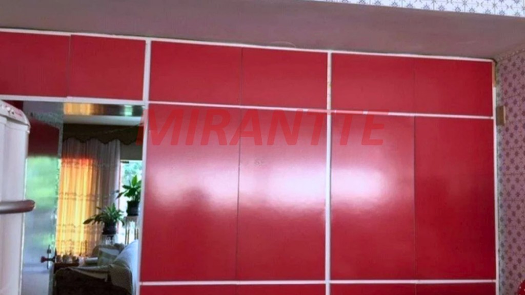 Sobrado de 286m² com 4 quartos em Jardim São Bento