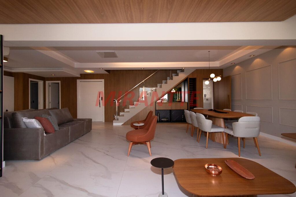 Cobertura duplex de 350m² com 3 quartos em Santana