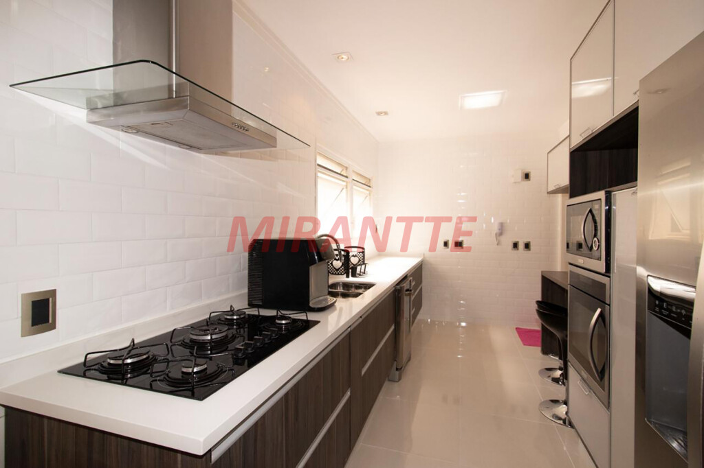 Cobertura duplex de 350m² com 3 quartos em Santana