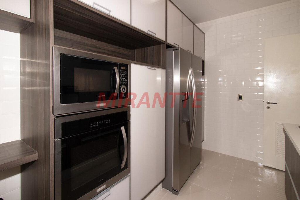 Cobertura duplex de 350m² com 3 quartos em Santana