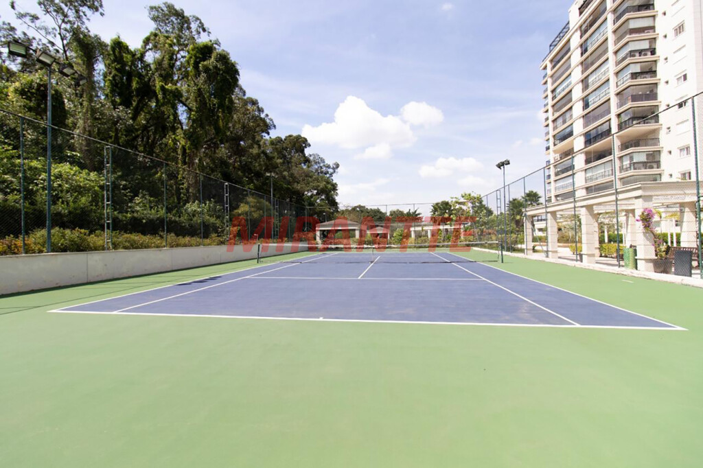 Cobertura duplex de 350m² com 3 quartos em Santana