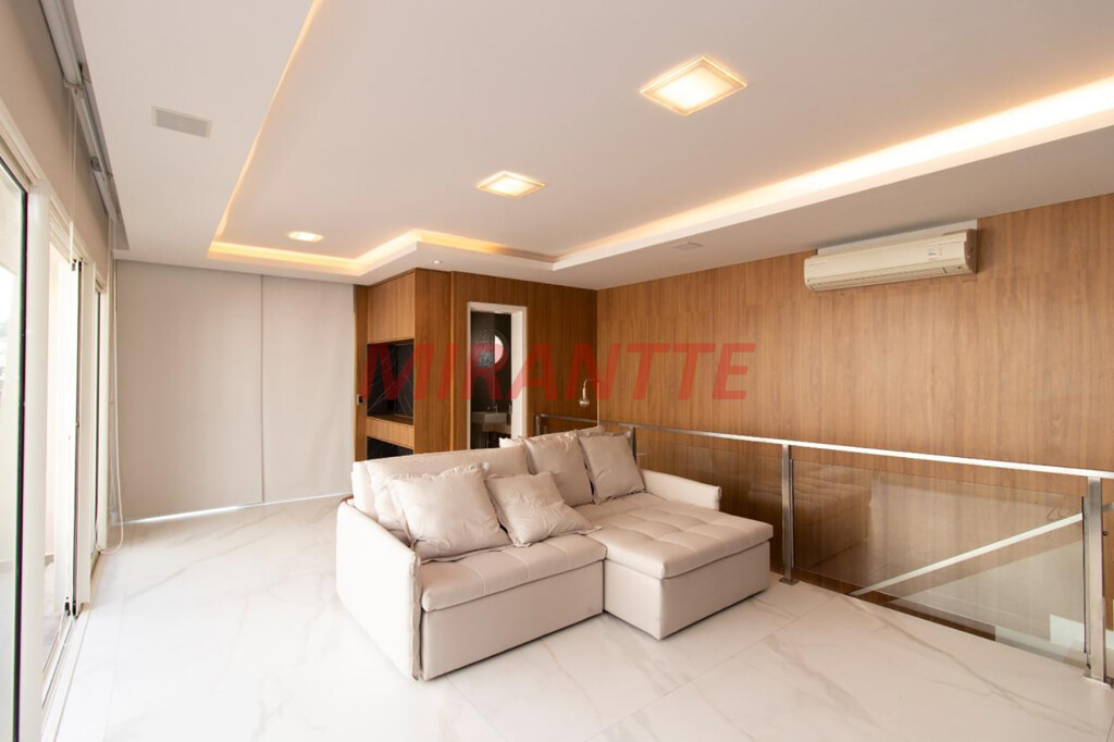 Cobertura duplex de 350m² com 3 quartos em Santana