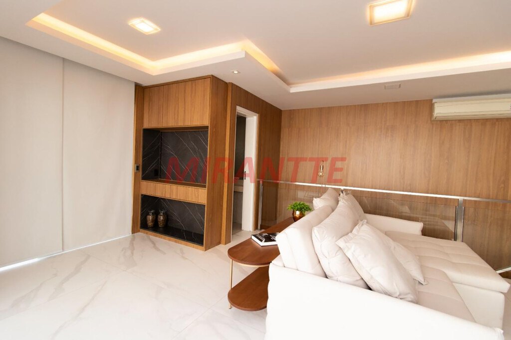 Cobertura duplex de 350m² com 3 quartos em Santana
