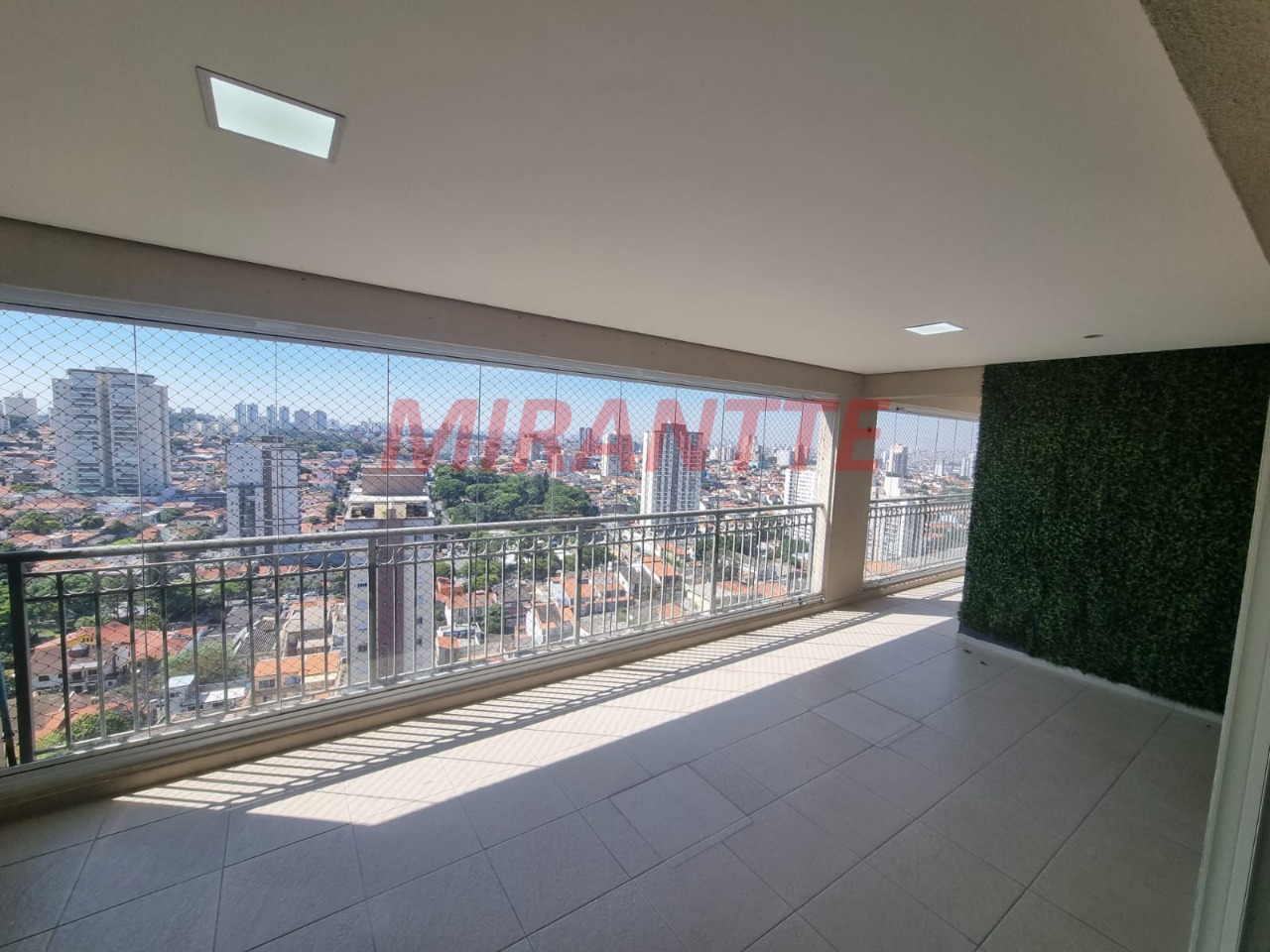 Apartamento de 170m² com 3 quartos em Vila Rosália