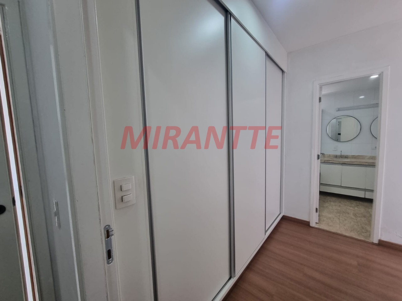Apartamento de 170m² com 3 quartos em Vila Rosália