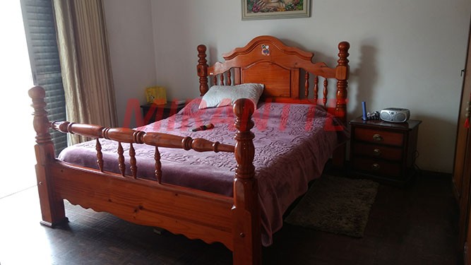 Casa terrea de 180m² com 6 quartos em Vila Guilherme