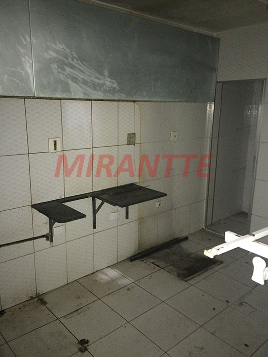 Comercial de 156m² em Santana
