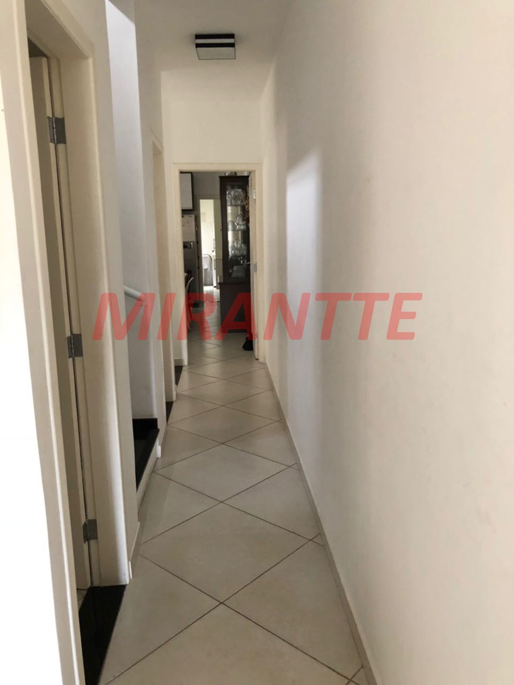 Sobrado com 3 quartos em Vila Mazzei