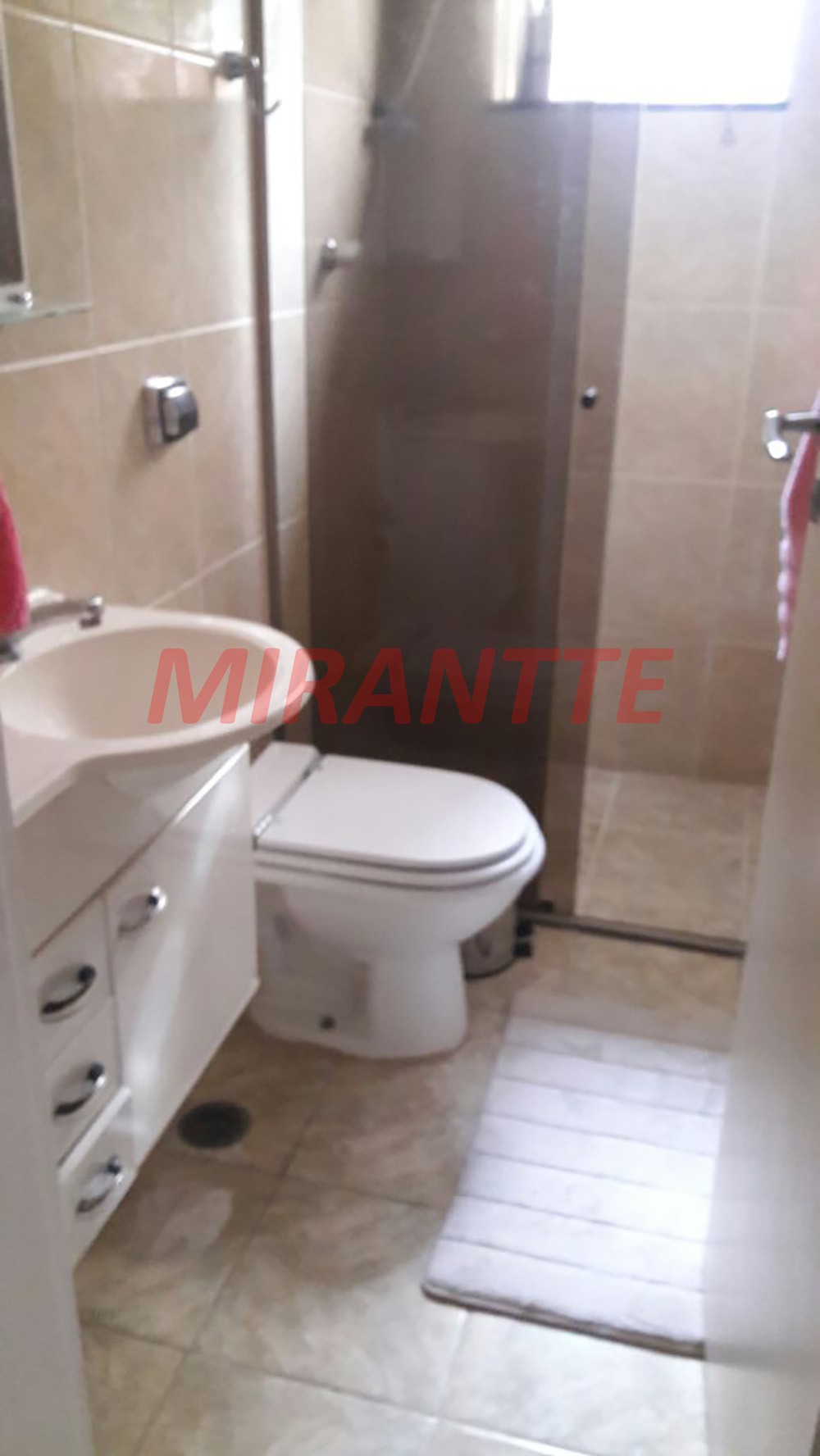 Sobrado de 140m² com 3 quartos em Vila Mazzei