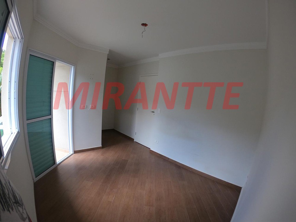 Cond. fechado de 126m² com 3 quartos em Tremembe