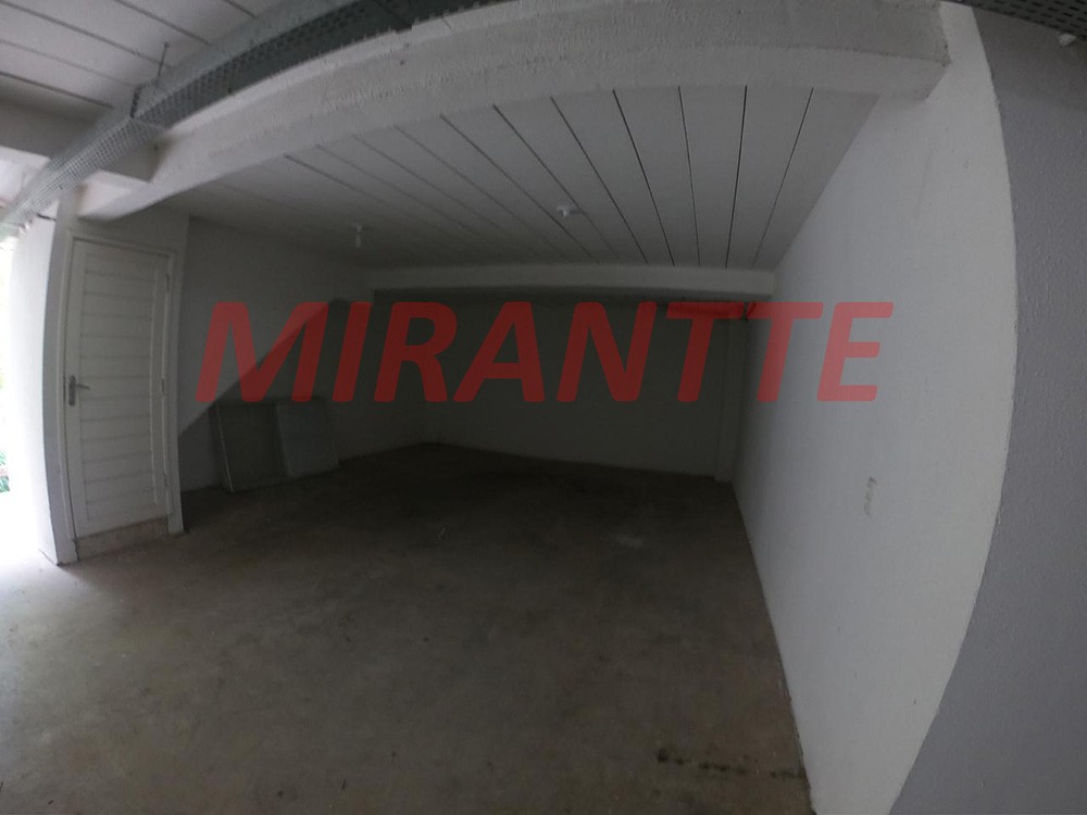Cond. fechado de 126m² com 3 quartos em Tremembe