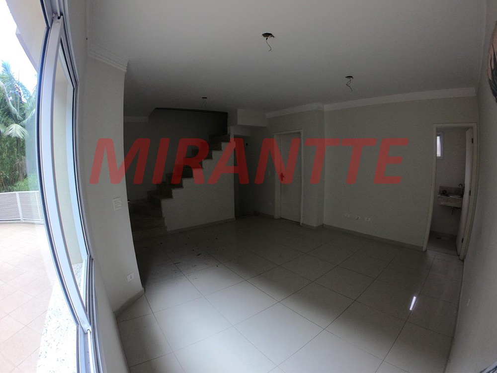 Cond. fechado de 126m² com 3 quartos em Tremembe