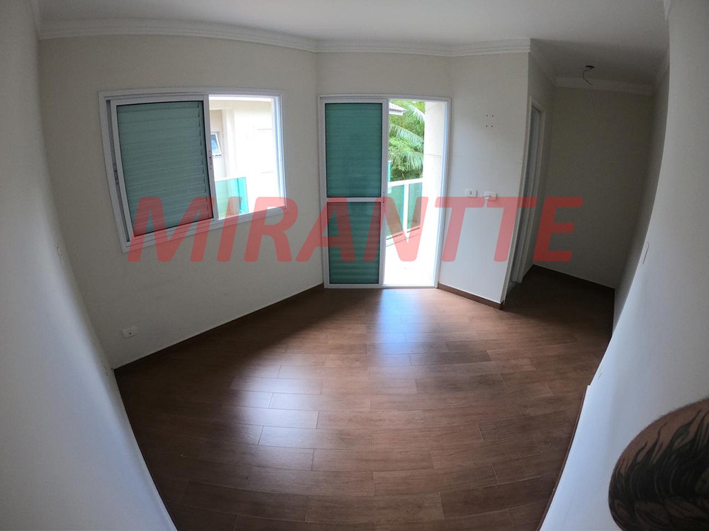 Cond. fechado de 126m² com 3 quartos em Tremembe