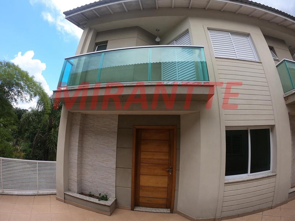 Cond. fechado de 126m² com 3 quartos em Tremembe