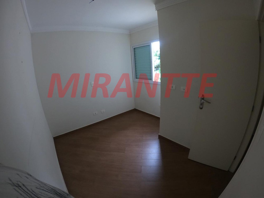 Cond. fechado de 126m² com 3 quartos em Tremembe