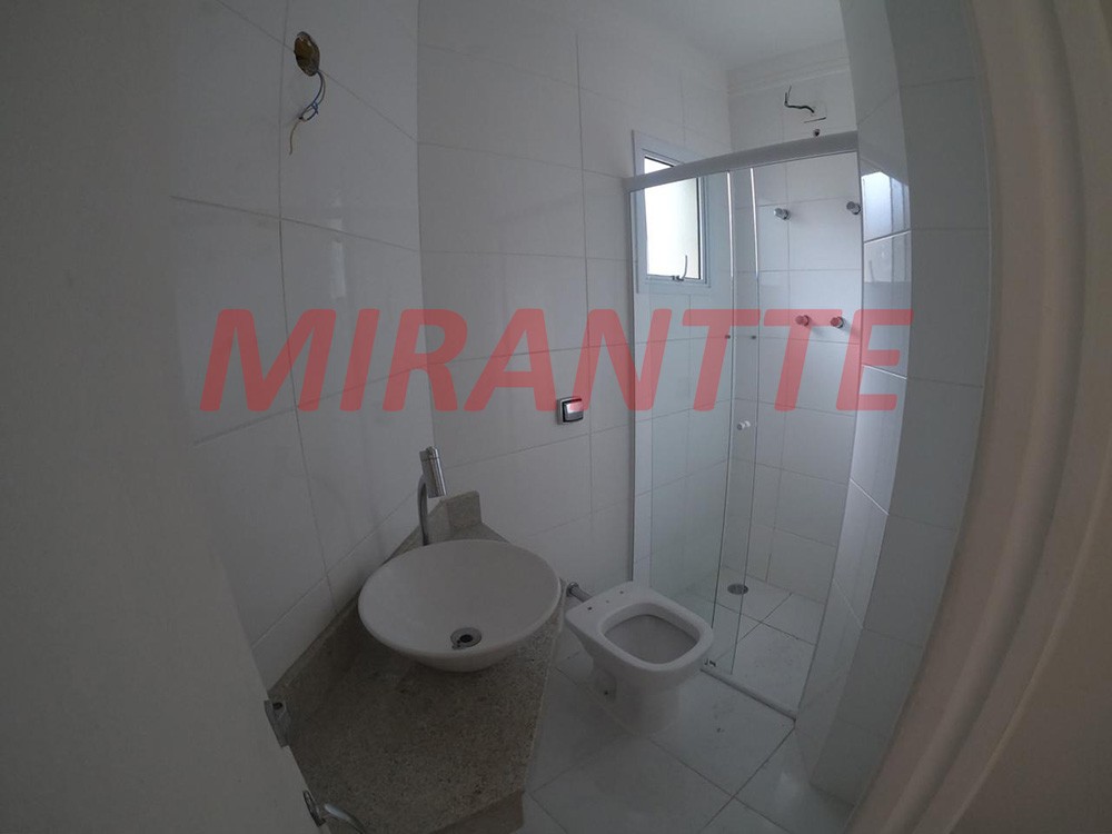 Cond. fechado de 126m² com 3 quartos em Tremembe