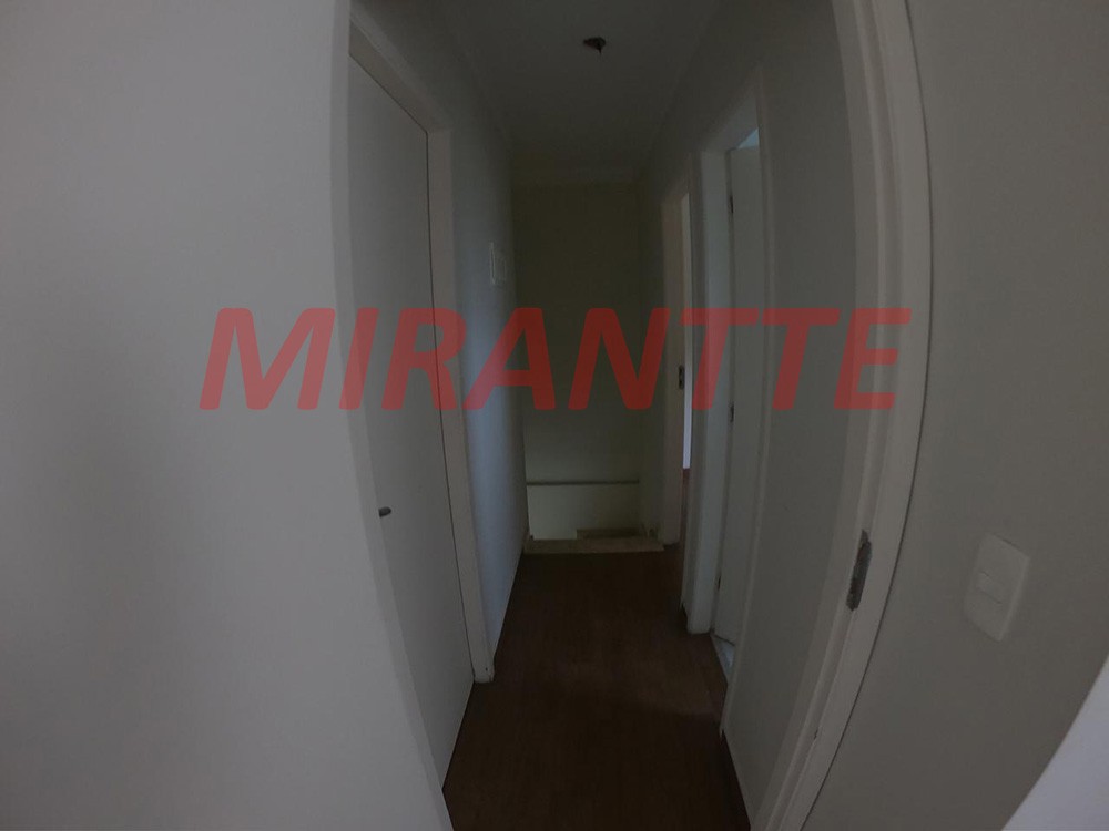 Cond. fechado de 126m² com 3 quartos em Tremembe